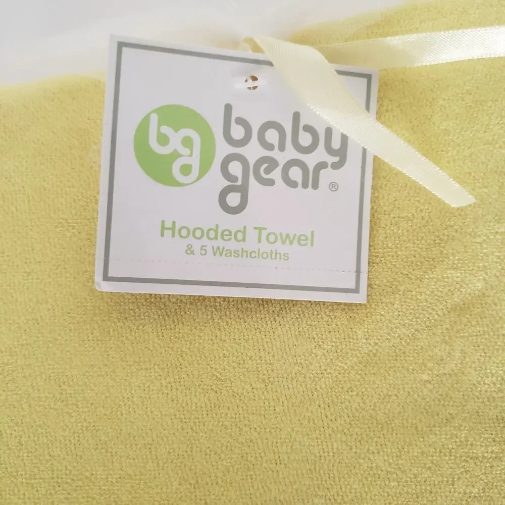 HALO SleepSack Swaddle White Cotton 3-6 Months & 6 Pc Duck Yellow Towel Set